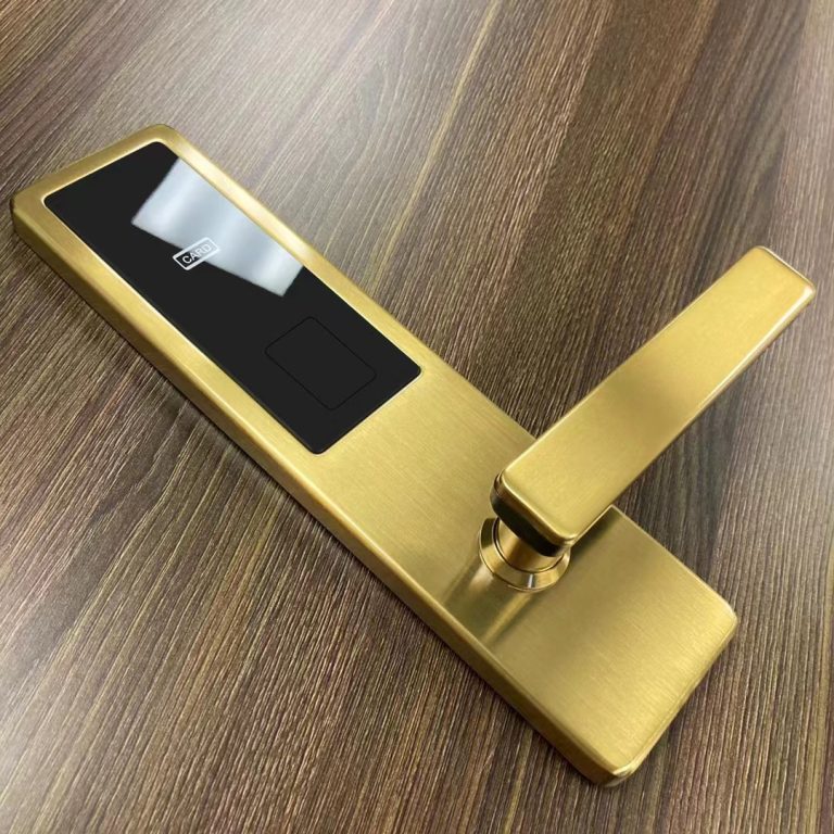 06a47c3c64d4319c612593ac4894576